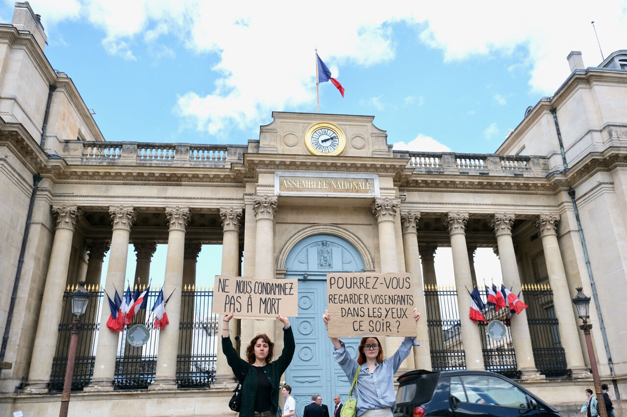 1,5 million de signatures contre la loi Duplomb : analyse des raisons juridiques de l'inefficacité de cette pétition.