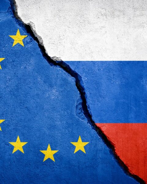 L’UE adopte un 18e paquet de sanctions renforcées contre la Russie