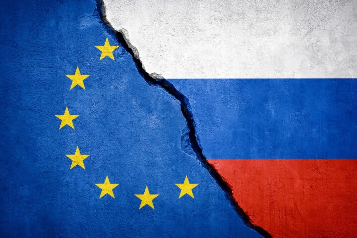L’UE adopte un 18e paquet de sanctions renforcées contre la Russie