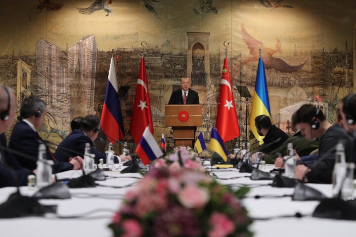 Troisième rencontre à Istanbul pour négocier la fin du conflit ukrainien
