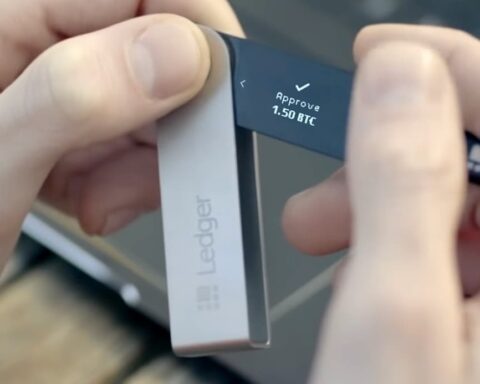 Alerte au hameçonnage : courriers frauduleux prétendant provenir de la plateforme de cryptomonnaies Ledger quadrillent nos boîtes aux lettres.
