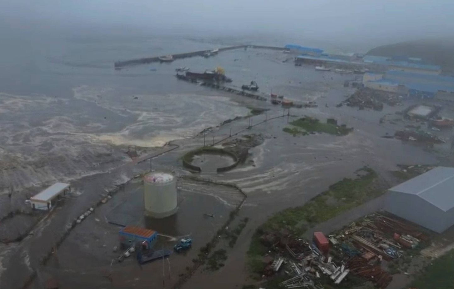 Alerte au tsunami dans le Pacifique : vagues de trois mètres attendues en Polynésie française