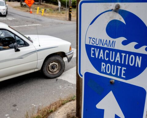 Alerte tsunami dans le Pacifique : attention aux fausses vidéos