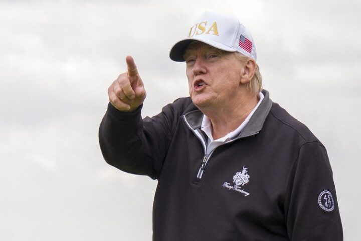 ANALYSE. Droits de douane : les conséquences financières du "deal" entre Trump et l'Europe sur les Américains.