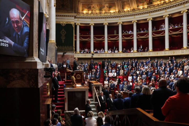 Bayrou, Braun-Pivet et Retailleau présents aux obsèques d'Olivier Marleix