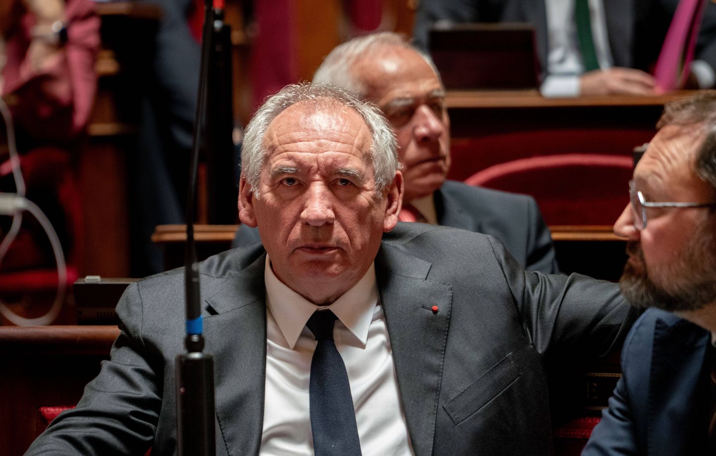 Bayrou se lance-t-il dans une opération kamikaze pour négocier son prochain budget ?