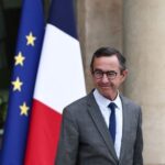Bruno Retailleau exige la fermeture du compte X d'une étudiante palestinienne de Sciences-Po Lille pour des propos inappropriés.