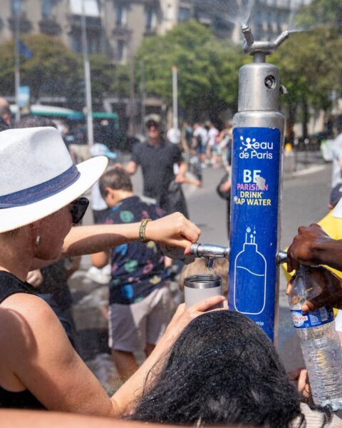 Congés pour chaleur, musées gratuits : les initiatives inspirantes de nos voisins européens face à la canicule.