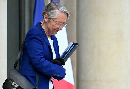 Elisabeth Borne rappelle à l'ordre son ministre de l'Enseignement supérieur sur ses propos concernant l'« islamo-gauchisme ».