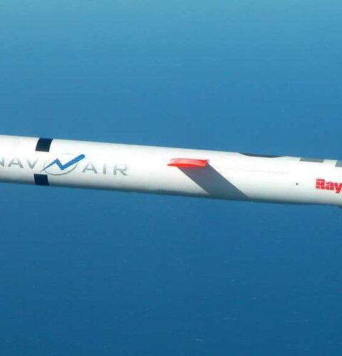 Guerre en Ukraine : le missile américain Tomahawk, arme de précision à longue portée, pourrait aider les Ukrainiens à neutraliser des cibles stratégiques.