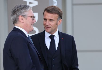 Immigration illégale : Emmanuel Macron et Keir Starmer annoncent un accord sur un projet pilote d'échange de migrants.