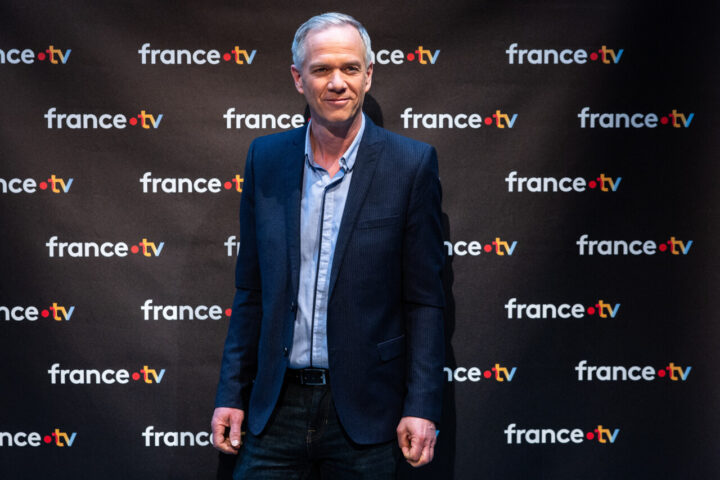 Julien Arnaud présente son dernier JT sur France 2, son remplaçant annoncé