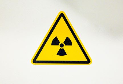 La France et le Royaume-Uni s'engagent à renforcer leur coopération en matière de dissuasion nucléaire pour assurer la sécurité de l'Europe.