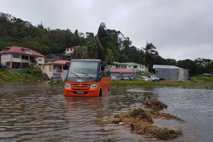 La Martinique, La Réunion et Mayotte menacées par la montée des eaux