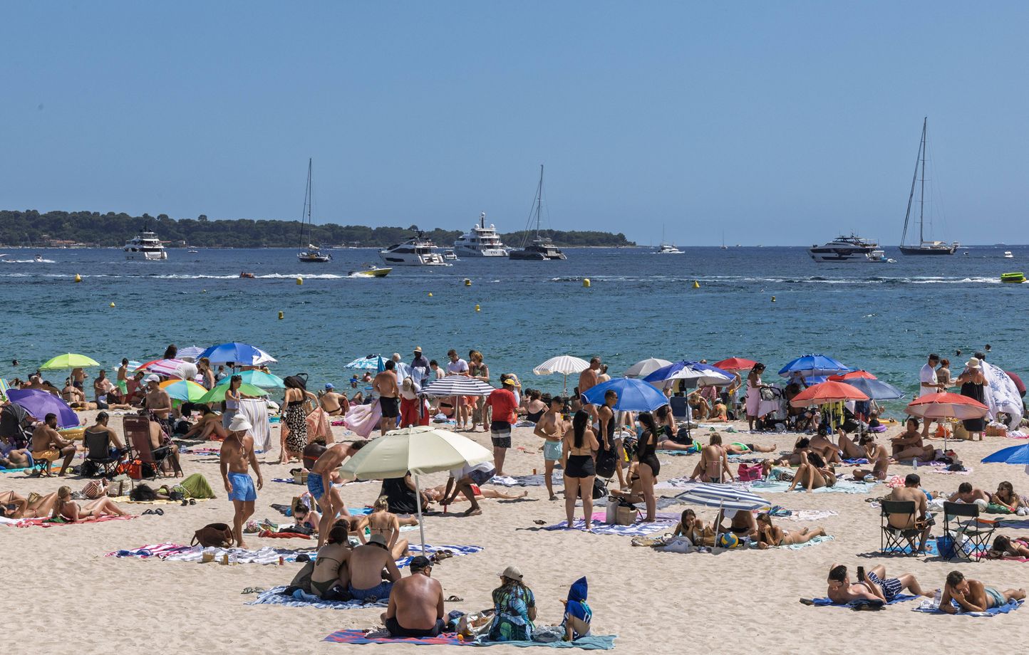La température de la Méditerranée presque égale à celle de la Manche