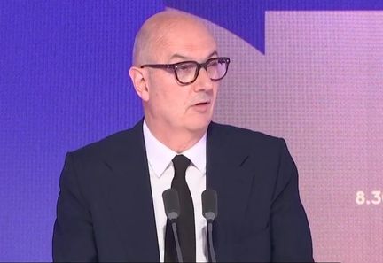 "Le député Roland Lescure appelle Bruno Retailleau à faire une choix entre présider et gouverner"