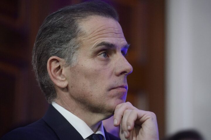 Le fils de Joe Biden s'adresse à George Clooney en ces termes : « Allez-vous en ! »
