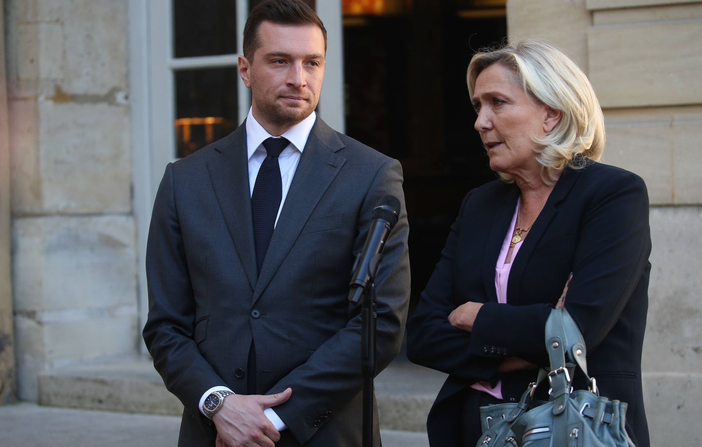 Le parquet européen lance une enquête sur le Rassemblement National et ses partenaires au sein du Parlement.