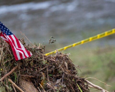 Les adieux d'un père qui a sauvé sa famille au Texas