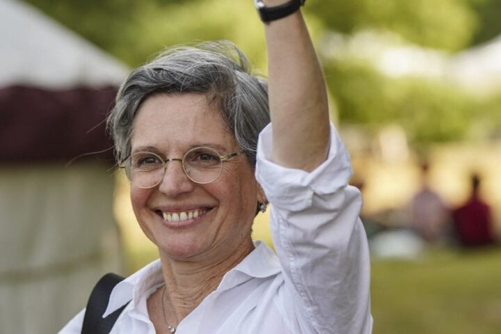 Les agriculteurs critiquent Sandrine Rousseau pour ses déclarations