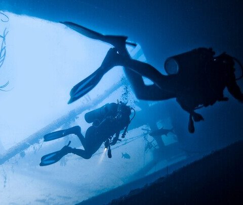 Les archéologues s'efforcent d'explorer le HMS Northumberland, ancien navire de guerre britannique