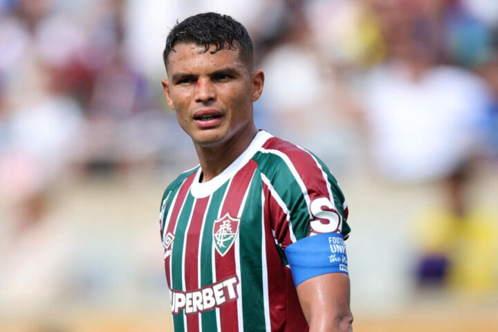 Mondial des clubs : Thiago Silva retrouve Chelsea dans la quête d'une place en finale de l'Euro-2025 après la victoire des Bleues.