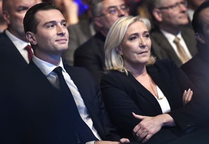 Perquisition au siège du RN : les stratégies du parti de Jordan Bardella pour contrer l'enquête.
