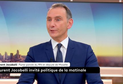 Perquisition au siège du RN : toutes les informations sensibles, y compris les listes de candidats pour les prochaines législatives, ont été saisies.