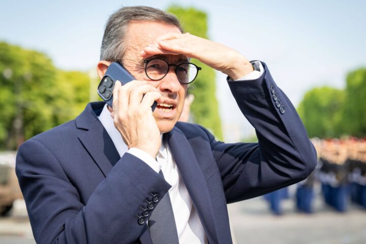 Retailleau critique à nouveau le gouvernement, cette fois-ci sur la Corse.