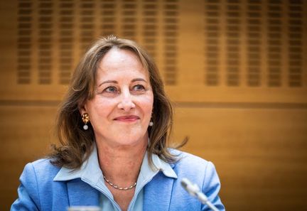 "Ségolène Royal annonce sa candidature à une primaire à gauche pour l'élection présidentielle de 2027"