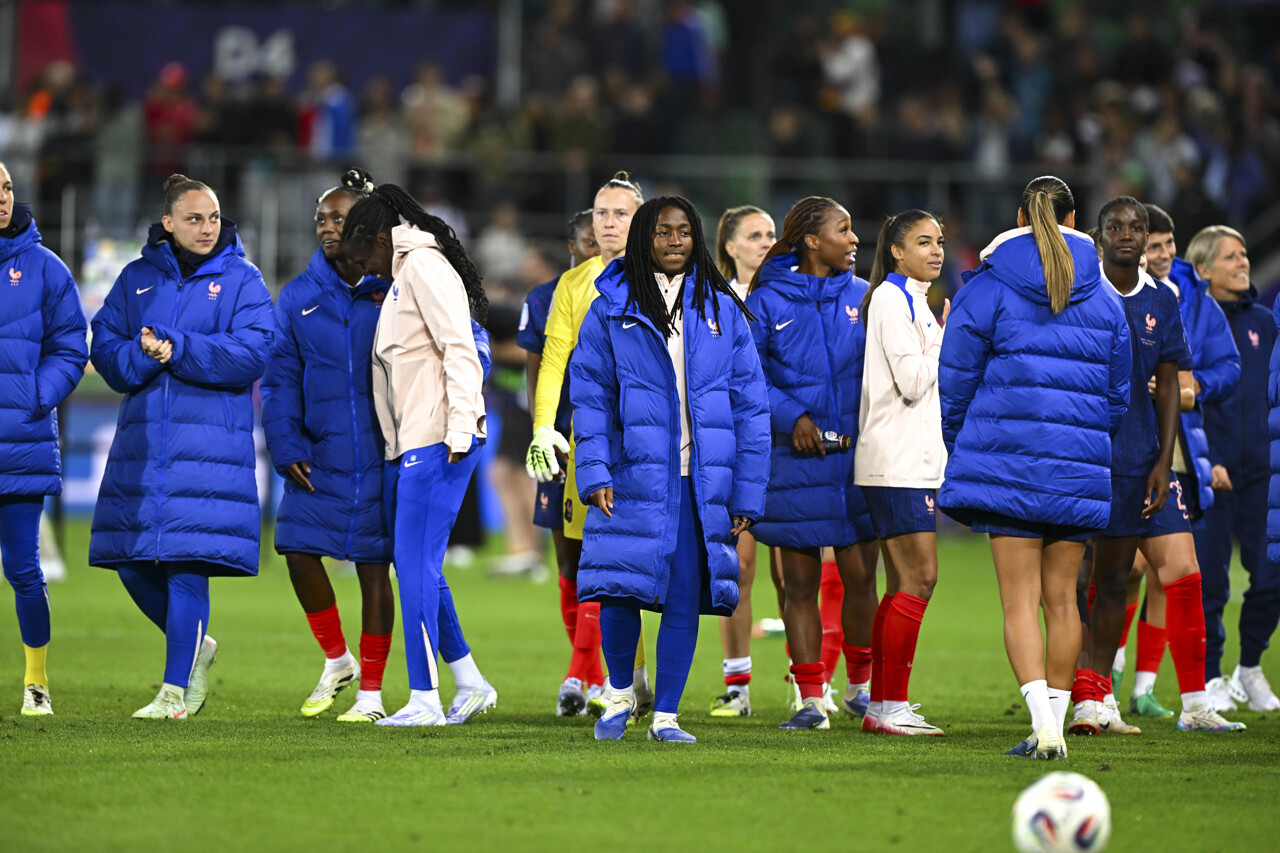 TF1 annule à la dernière minute le match des Bleues pour diffuser du football masculin