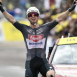 Tour de France : Kaden Groves remporte la victoire en solitaire, le peloton se dirige vers Paris pour la finale de l'Euro entre l'Espagne et l'Angleterre.