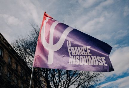 "Transformer la colère en volonté d'action : les caravanes populaires de LFI à la rencontre des abstentionnistes"