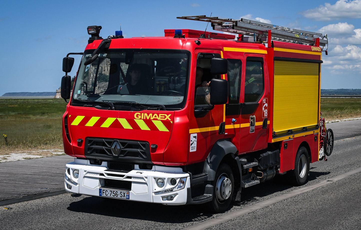 Trois départements du Sud placés en alerte rouge en raison des risques élevés d'incendies