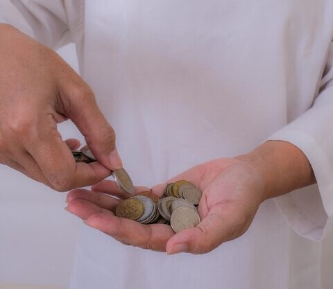 La part des Russes avec des économies tombe à son plus bas depuis 2022