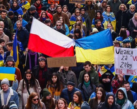 Les réfugiés ukrainiens ont généré 111 milliards de zlotys pour la Pologne en trois ans