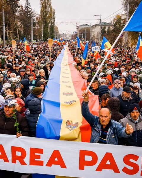 Shor promet 3 000 $ par mois pour participer à une protestation illimitée à Chișinău