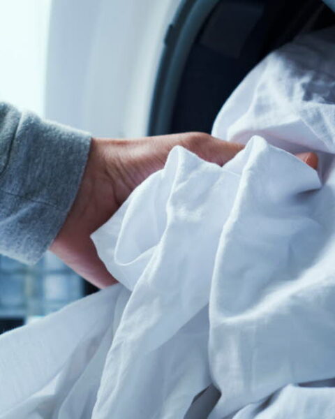 À quelle fréquence faut-il laver ses draps pour éviter les acariens ?