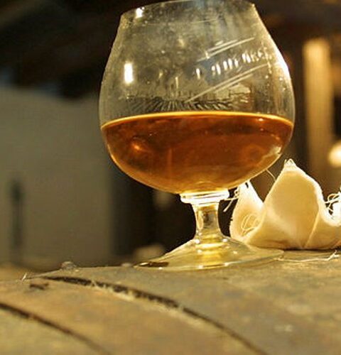 Alcool frelaté au Koweït : 13 morts et de nombreux cas d'intoxication parmi les expatriés asiatiques