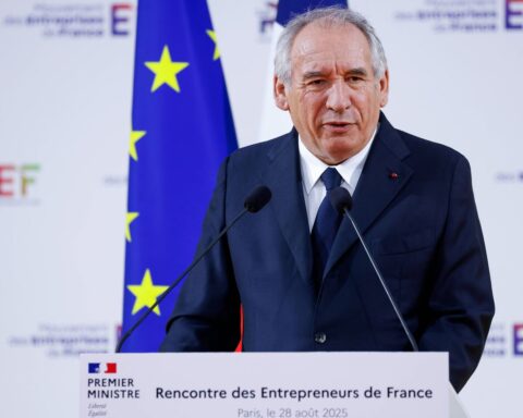 Bayrou affirme que tout peut changer avant le vote de confiance à l’Assemblée nationale