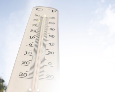 Canicule : 11 départements, dont 6 en Occitanie, placés en alerte orange avec des températures atteignant 39°C cet après-midi.
