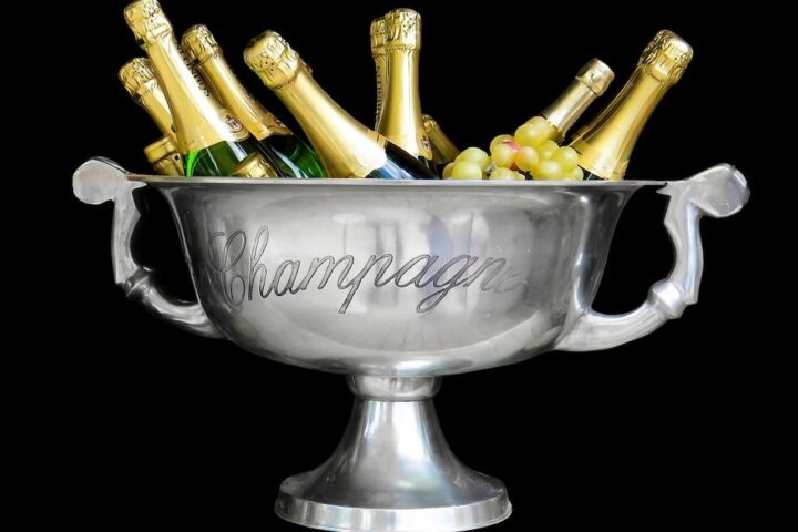 Champagne : la mise en bouteille sans coiffe sera désormais autorisée