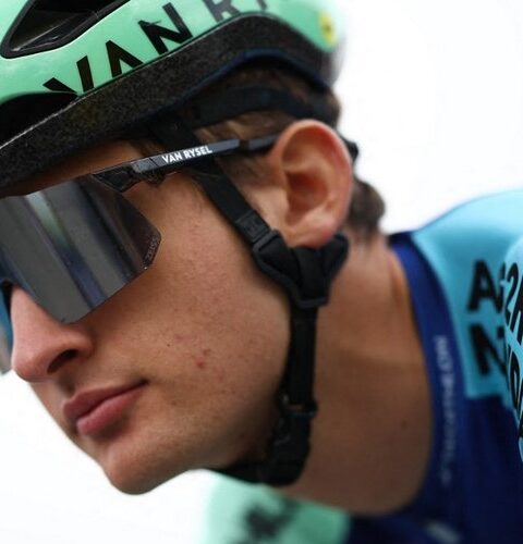 Cyclisme : Le directeur sportif réagit à la comparaison entre Bernard Hinault et Paul Seixas concernant sa nouvelle recrue prometteuse.