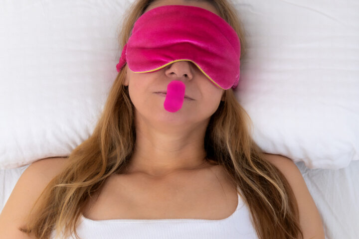 Des experts expriment leurs préoccupations concernant la montée en puissance des influenceurs du sommeil.