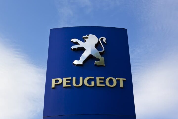 Des milliers de véhicules Peugeot 308 rappelés en raison d'un défaut de ceinture de sécurité.