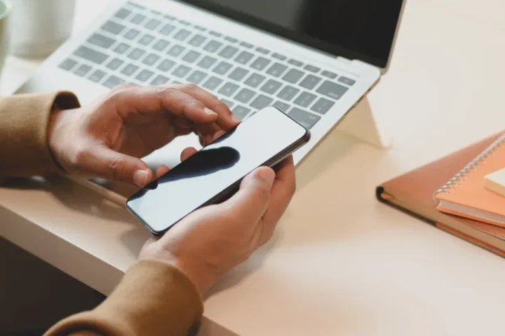 Deux forfaits à 5,99€ : lequel choisir pour un meilleur rapport qualité-prix ?