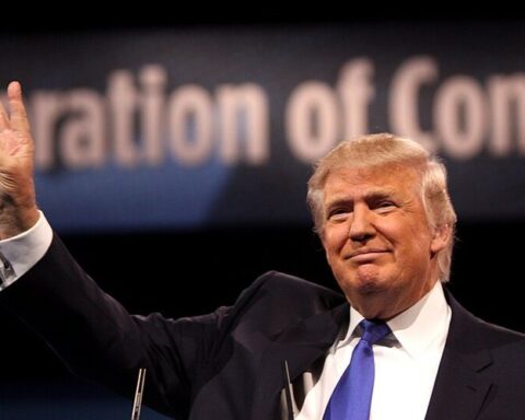 Donald Trump confond l'Alaska avec la Russie en évoquant sa rencontre avec Poutine