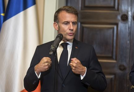 Emmanuel Macron critique le projet d'occupation israélienne à Gaza, le qualifiant de "désastre prévisible d'une gravité exceptionnelle".