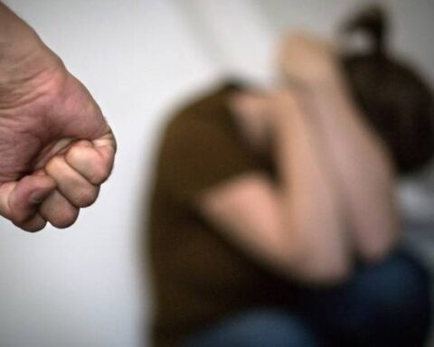 « Fabienne, je l’aime et je l’aimerai toujours » : déjà condamné pour des violences, il agresse à nouveau son ex-compagne.