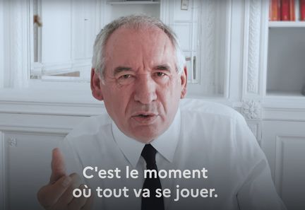 "FB Direct" : la première vidéo de François Bayrou sur YouTube atteint plusieurs dizaines de milliers de vues avec un résultat modéré.